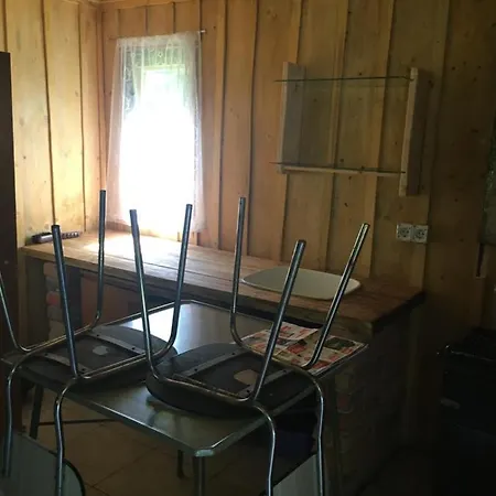 Rodinne Ubytovani V Chatech Sruby Relax Zivohost' База отдыха Krecovice
