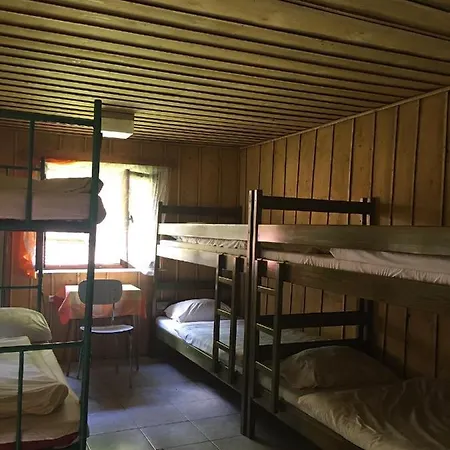 База отдыха Rodinne Ubytovani V Chatech Sruby Relax Zivohost'